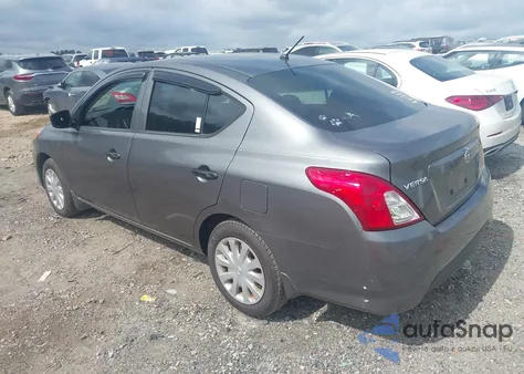 2016 Nissan Versa 1.6 S из США, поврежденный, VIN 3N1CN7AP9GL877105
